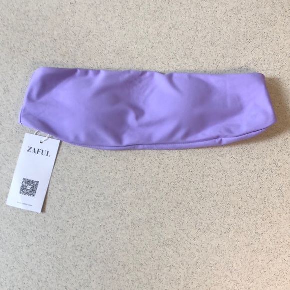 Adorable Bandeau Bikini - Picture 6 of 8